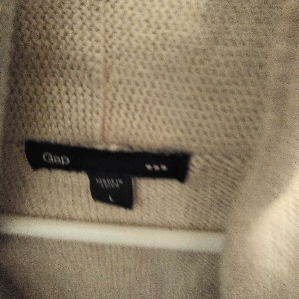 Gap Double Pocket Vest